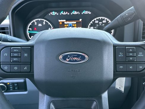 Used 2024 Ford F350 XLT image 19