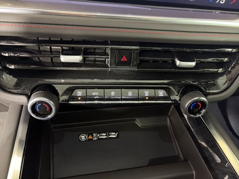 Used 2025 Chevrolet Tahoe RST w/ Comfort Package image 29