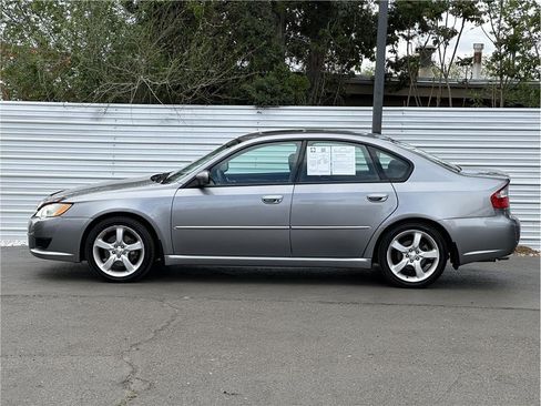 Used 2008 Subaru Legacy 2.5i Special Edition AWD/4WD image 11