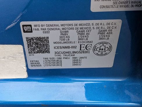 Used 2022 Chevrolet Silverado 1500 ZR2 w/ Technology Package AWD/4WD image 12