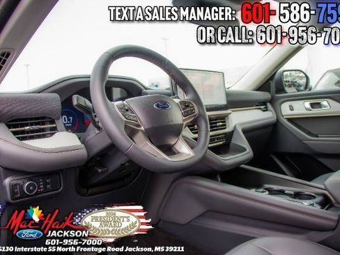 New 2026 Ford Explorer Active w/ Active Comfort Package RWD image 26