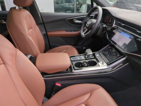 Used 2022 Audi Q7 3.0T Premium Plus image 38