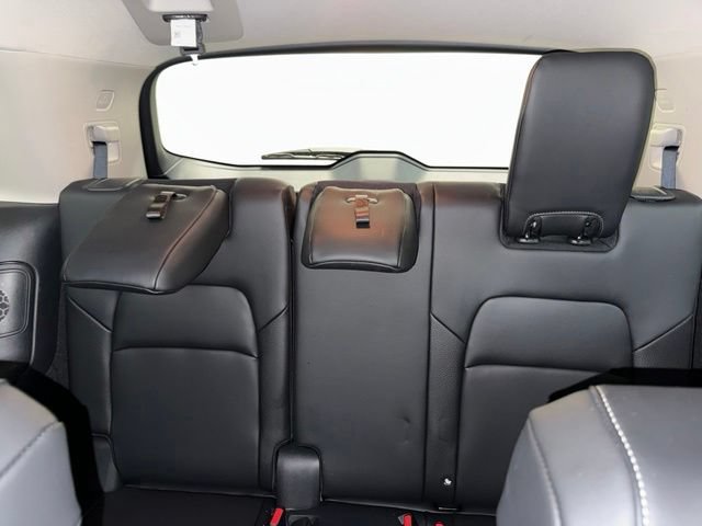 Used 2024 Nissan Pathfinder SL w/ SL Premium Package AWD/4WD image 18