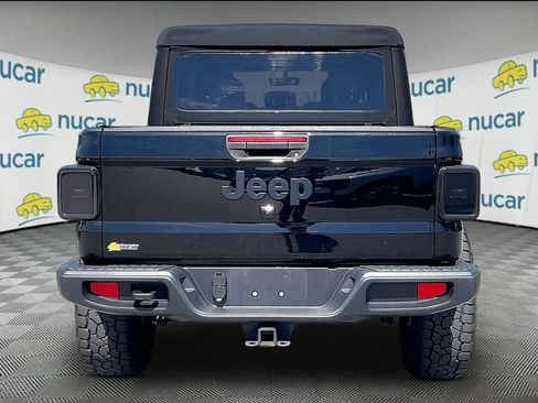 Used 2022 Jeep Gladiator Sport AWD/4WD image 5