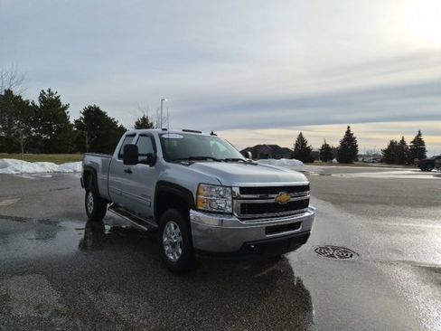 Used 2012 Chevrolet Silverado 2500 LT w/ Snow Plow Prep Package image 3