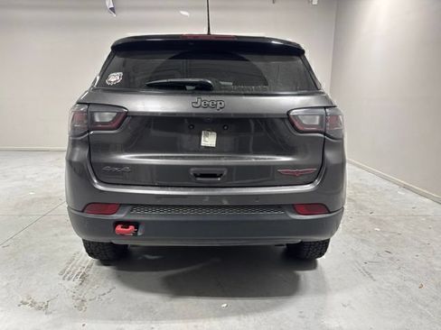 Used 2023 Jeep Compass Trailhawk w/ Trailhawk Elite Group AWD/4WD image 7