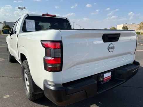 Used 2022 Nissan Frontier S w/ Technology Package RWD image 4