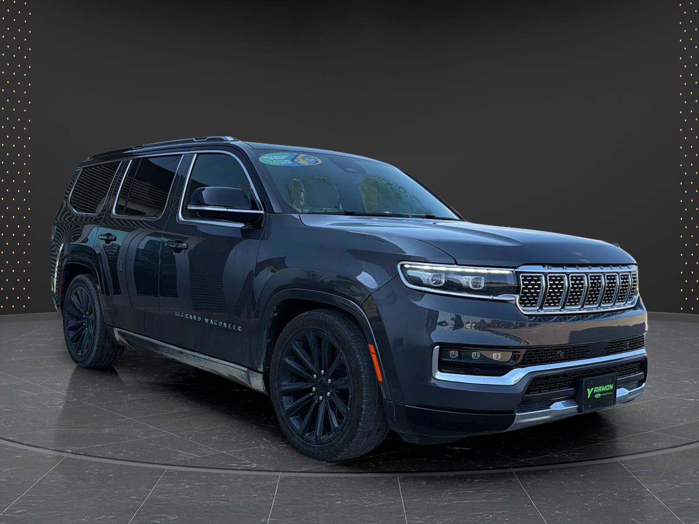 Used 2023 Jeep Grand Wagoneer Series II AWD/4WD image 3
