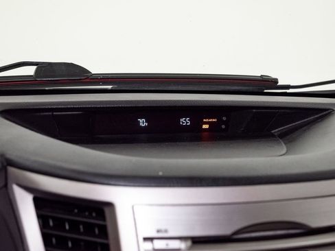 Used 2012 Subaru Legacy 2.5i w/ Alloy Wheel Pkg image 13