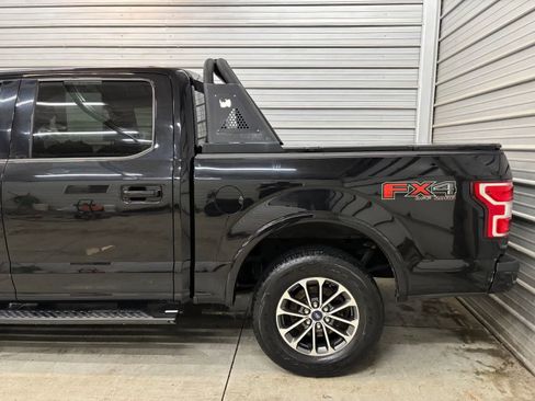 Used 2020 Ford F150 XLT w/ Equipment Group 302A Luxury AWD/4WD image 13