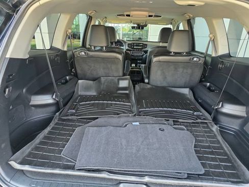 Used 2021 Honda Pilot Touring image 19