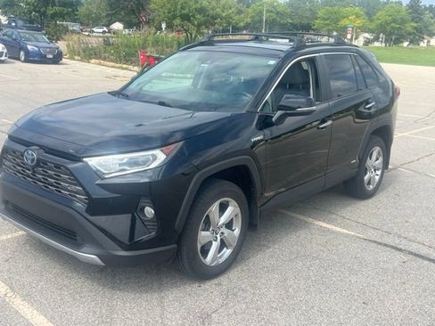 Used 2021 Toyota RAV4 Limited AWD/4WD image 1