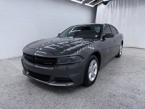 Used 2022 Dodge Charger SXT RWD image 5