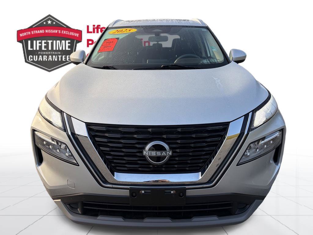 Certified 2023 Nissan Rogue SV w/ SV Premium B Package AWD/4WD image 11