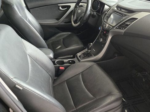 Used 2015 Hyundai Elantra Limited w/ Option Group 05 image 4