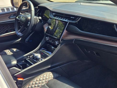 Certified 2023 Jeep Grand Cherokee L Summit w/ Advanced Protech Group IV image 7