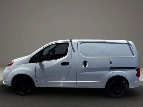 Used 2021 Nissan NV200 S image 5