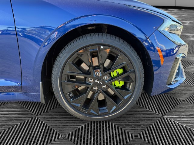 New 2027 Kia K5 GT FWD image 9