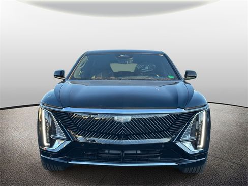 New 2026 Cadillac Lyriq Premium Luxury image 6