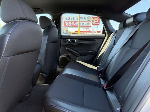 Certified 2024 Honda Civic Sport image 9