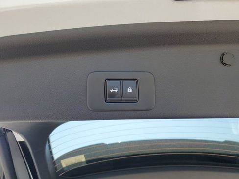 New 2026 Nissan Murano Platinum w/ Cargo Package AWD/4WD image 9