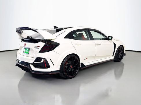 Used 2017 Honda Civic Type R image 10