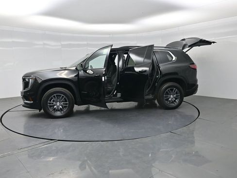 Used 2025 GMC Acadia Elevation FWD image 36