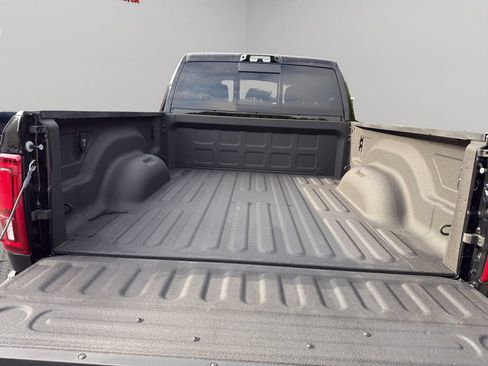 Used 2025 RAM 2500 Power Wagon AWD/4WD image 9