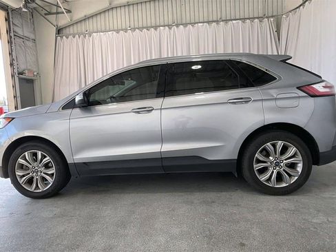 Used 2022 Ford Edge Titanium image 26