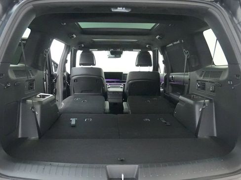 Used 2025 Hyundai Santa Fe Calligraphy image 34