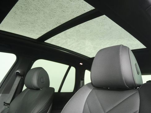 Certified 2024 BMW X5 sDrive40i w/ M Sport Package image 11