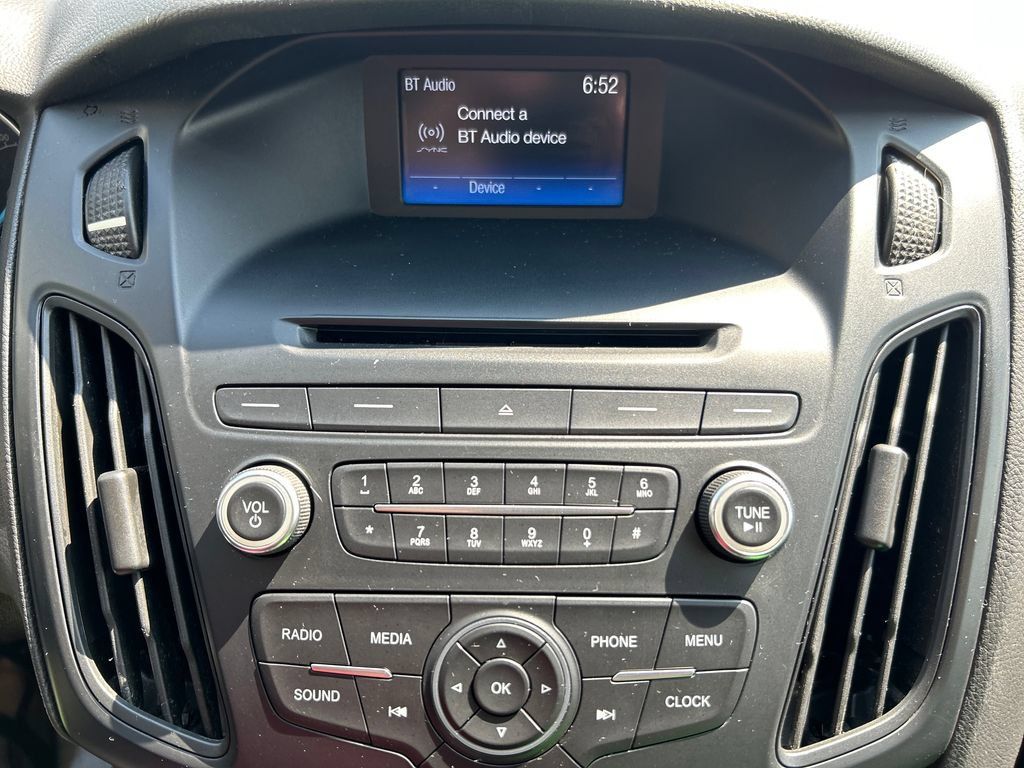 Used 2015 Ford Focus S FWD image 24