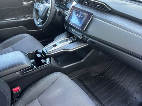 Used 2019 Honda Clarity Plug-In Hybrid image 16