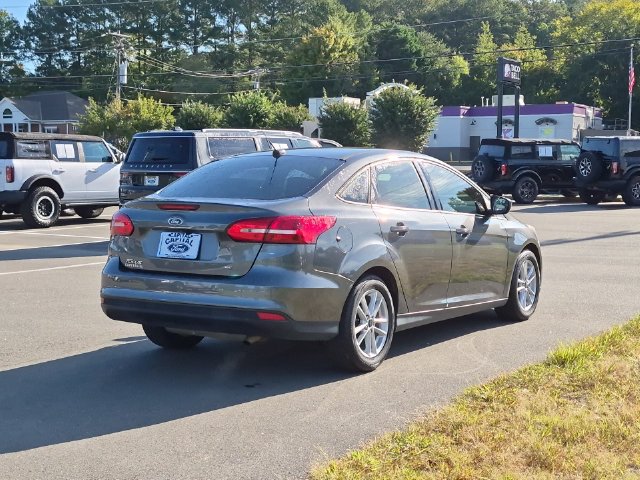 Used 2018 Ford Focus SE FWD image 13