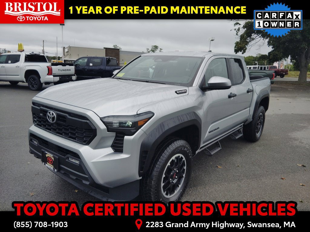Certified 2025 Toyota Tacoma TRD Off-Road AWD/4WD image 4