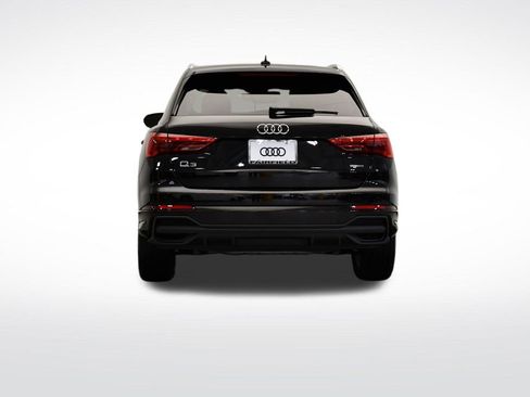 Used 2025 Audi Q3 2.0T Premium w/ Convenience Package AWD/4WD image 4