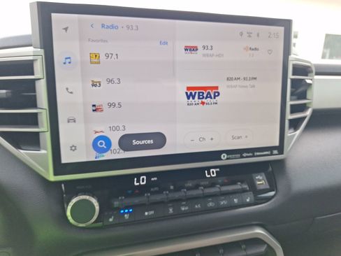 Used 2024 Toyota Tundra Limited image 29