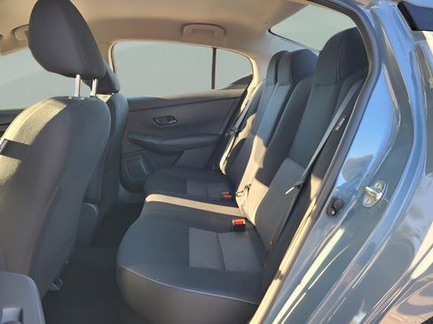 New 2025 Nissan Sentra SV image 7