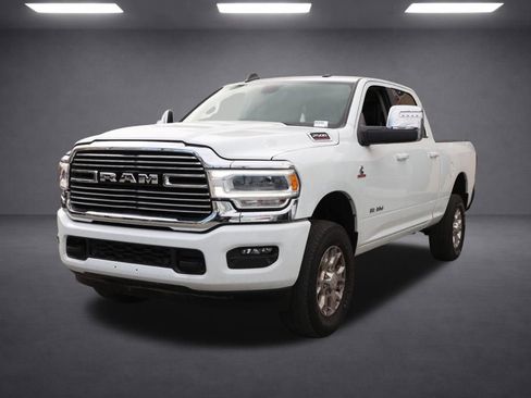 Used 2024 RAM 2500 Laramie image 8