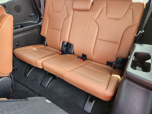 Certified 2025 Kia Telluride SX Prestige X-Pro AWD/4WD image 10