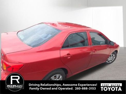 Used 2010 Toyota Corolla LE image 9