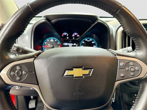 Used 2015 Chevrolet Colorado Z71 image 13