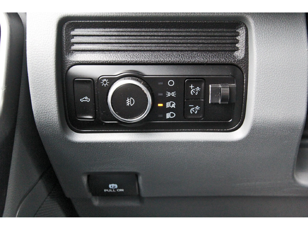 Used 2025 Ford F250 XLT w/ FX4 Off-Road Package AWD/4WD image 24