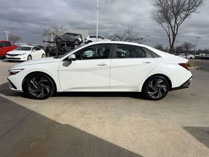 Used 2025 Hyundai Elantra SEL