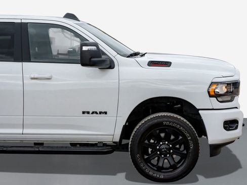 Used 2024 RAM 2500 Big Horn w/ Night Edition image 7