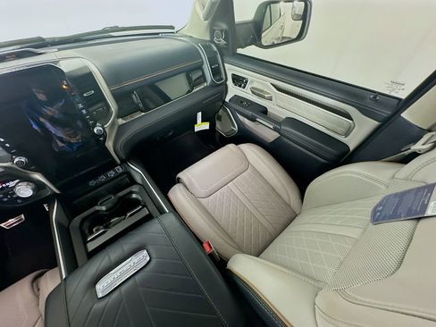 Used 2025 RAM 1500 Tungsten image 11