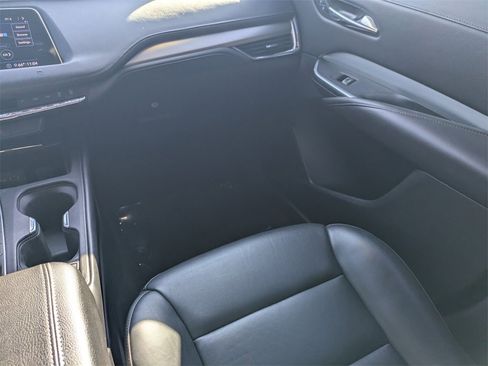 Used 2020 Cadillac XT4 Premium Luxury image 23