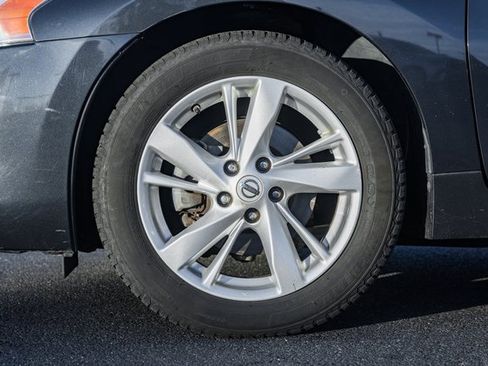 Used 2013 Nissan Altima 2.5 SV w/ 2.5SV Convenience Pkg image 17