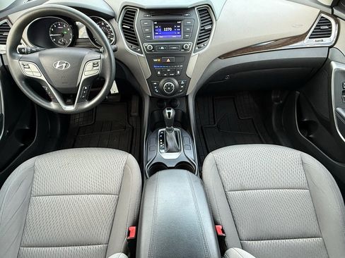 Used 2018 Hyundai Santa Fe Sport image 16