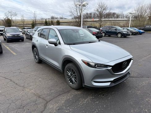 Used 2019 MAZDA CX-5 Touring image 4